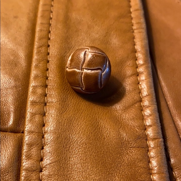 Robert Lewis Lambskin coat - Picture 8 of 8